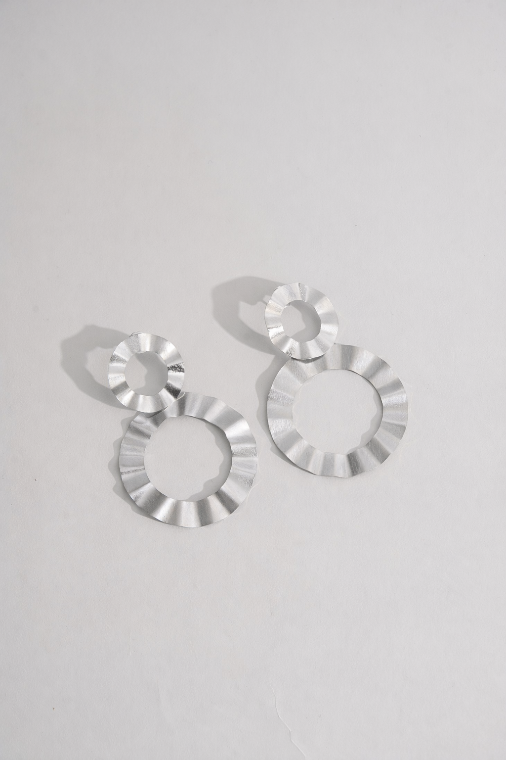 Golden Waves Eight Earrings