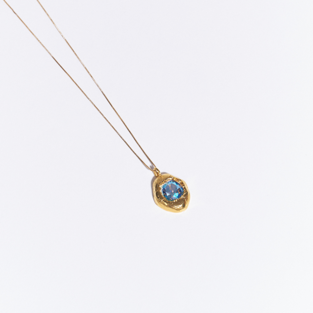 Golden Ophelia Necklace