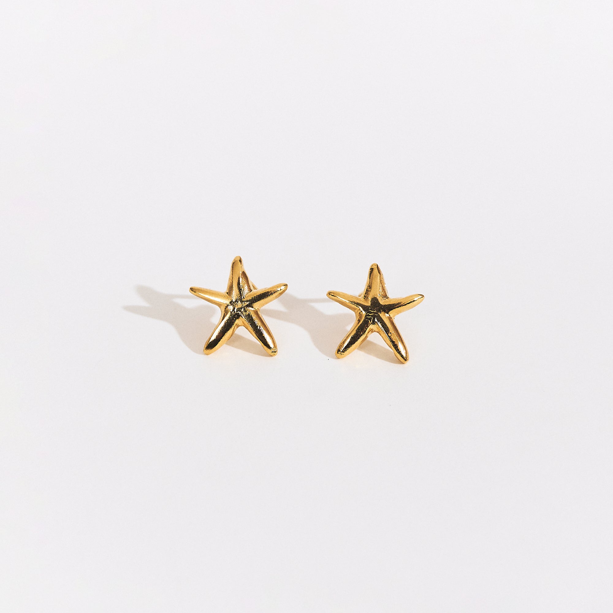 Aretes Una estrella de mar maxi dorado